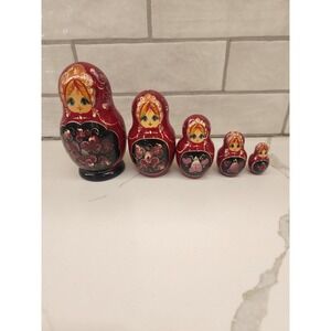 Vintage Russian Matryoshka 5" Nesting Dolls 5 Piece Signed - Floral Maroon Red